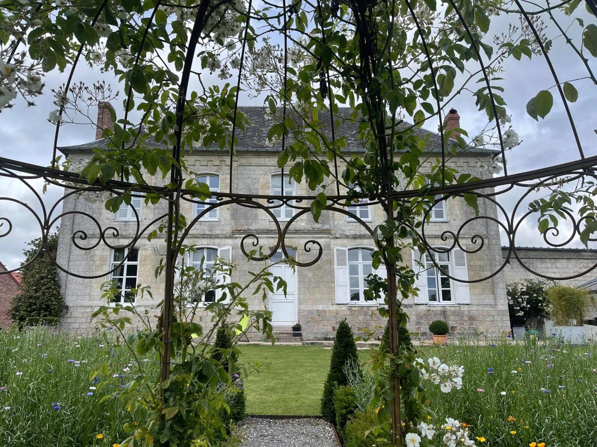 Bed and Breakfast Charme D Antan Villers-Châtel Esterno foto